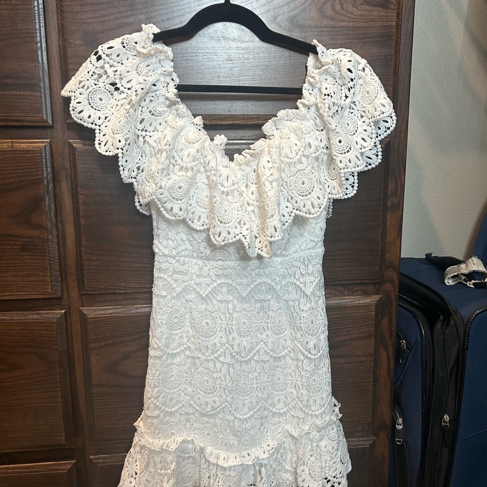 Selfie Leslie white lace mini dress - Picture 2 of 4